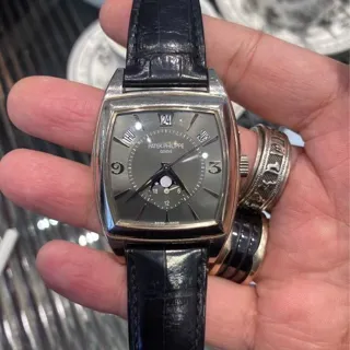 Patek Philippe Gondolo 5135G-010 38mm White gold Gray