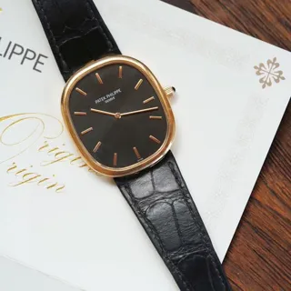 Patek Philippe Golden Ellipse 5738R-001 34.5mm Rose gold Golden