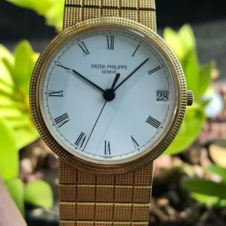 Patek Philippe Calatrava 3802J Yellow gold White