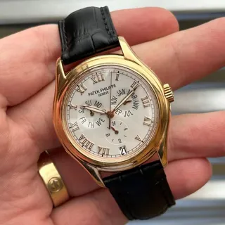 Patek Philippe Annual Calendar 5035R 37mm Rose gold Silver