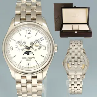 Patek Philippe Annual Calendar 5146G 39mm White gold White