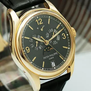 Patek Philippe Annual Calendar 5146J-010 39mm Yellow gold Gray