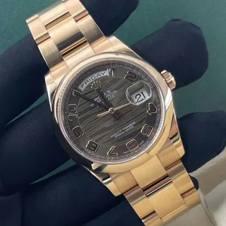 Rolex Day-Date 36 118205 Rose gold Black