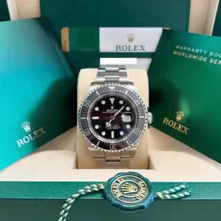 Rolex Sea-Dweller 126600 43mm Stainless steel Black