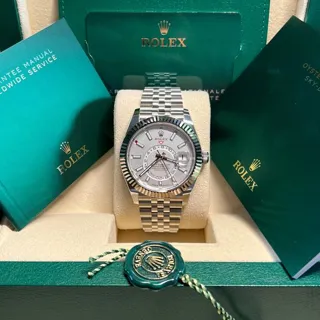 Rolex Sky-Dweller 336934 42mm Stainless steel White