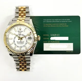 Rolex Sky-Dweller 336933 (TWO-TONE) 42mm Yellow gold and Stainless steel White