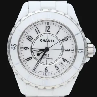 Chanel J12 H0970 Ceramic White