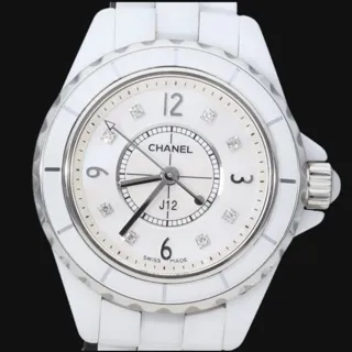 Chanel J12 H2570 White ceramic White