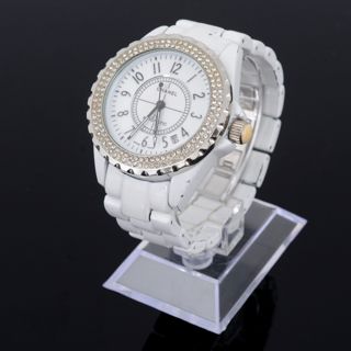 CHANEL j12 ノベルティ　電池新品 CHANEL(シャネル）の腕時計の電池交換 | BROOCHブローチ時計・宝石修理工房