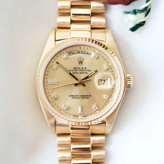 Rolex Day-Date 36 18038-02 36mm Yellow gold Champagne