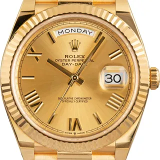 Rolex Day-Date 40 228238 40mm Yellow gold Champagne