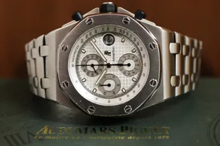 Audemars Piguet Royal Oak Offshore 25721ST 42mm Stainless steel White