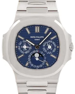 Patek Philippe Nautilus 5740/1G-001 ( MOON ) 40mm White gold Blue