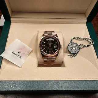 Rolex Day-Date 40 228235 40mm Everose gold Brown