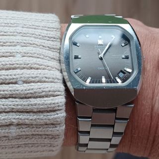 zenith-defy33046643_320.jpeg