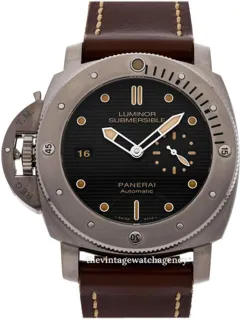 Panerai Submersible PAM 00569 47mm Stainless steel Black