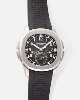 Patek Philippe Aquanaut 5164A-001 40mm Stainless steel Black