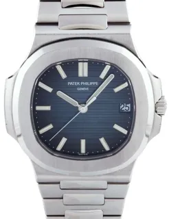 Patek Philippe Nautilus 5711/1A-010 40mm Stainless steel Blue