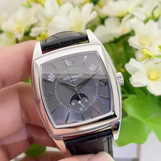 Patek Philippe Gondolo 5135G-010 38mm White gold Gray