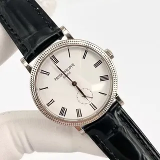 Patek Philippe Calatrava 7119G-010 31mm White gold White