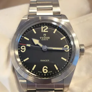 Tudor Ranger 79950-0001 39mm Steel Black