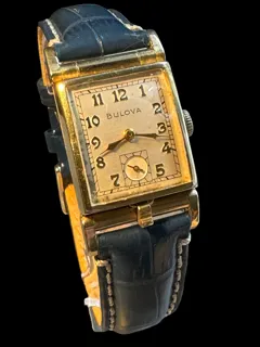 Bulova Flip Top Photo Gents Dress Watch Gold-plated