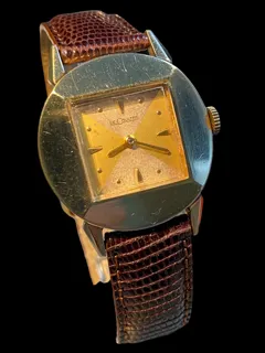 Jaeger-LeCoultre Gents Dress Watch Gold-plated Silver and Golden