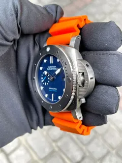 Panerai Submersible PAM 00692 47mm Titanium Blue