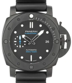 Panerai Submersible PAM02231 42mm Carbotech Black