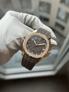 Patek Philippe Aquanaut 5268/200R-010 Rose gold Brown