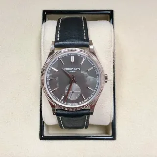 Patek Philippe Calatrava 6119G-001 39mm White gold Gray