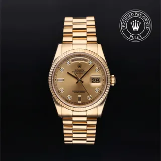 Rolex Day-Date 36 118238 36mm Yellow gold Champagne