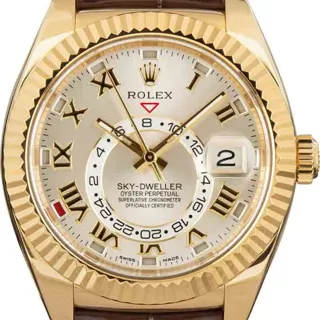 Rolex Sky-Dweller 326138 42mm Yellow gold Silver