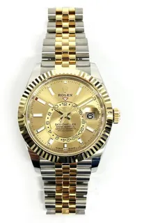 Rolex Sky-Dweller 336933 (TWO-TONE) 42mm Gold/Steel Champagne