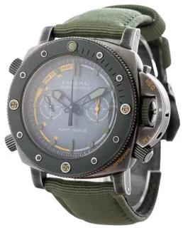 Panerai Submersible PAM01402 47mm Stainless steel Gray