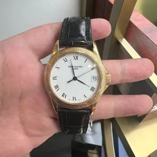 Patek Philippe Calatrava 5117R-001 36.5mm Rose gold