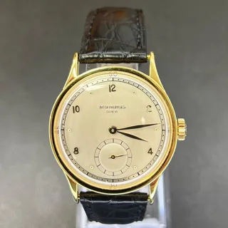 Patek Philippe Calatrava 570 35mm Yellow gold Silver