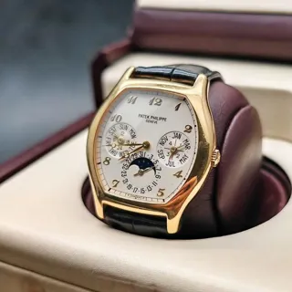 Patek Philippe Perpetual Calendar 5040J 35mm Yellow gold Silver