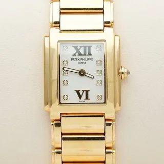 Patek Philippe Twenty~4 4907/1J-001 26.5mm Yellow gold