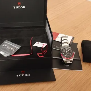 Tudor Black Bay GMT 79830RB 41mm Stainless steel