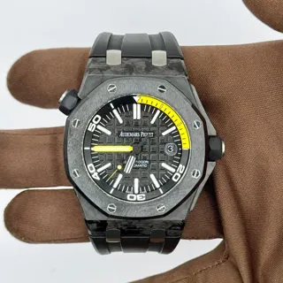 Audemars Piguet Royal Oak Offshore Diver 15706AU.00.A002CA.01 ( OAK  ) 42mm Carbon Black