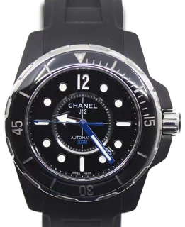 Chanel J12 H2558 42mm Ceramic Black