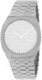 Gucci 25H YA163407 brushed/polished steel White