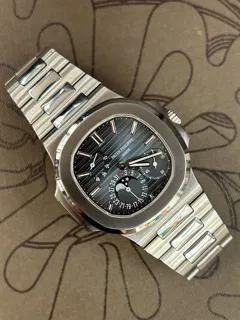 Patek Philippe Nautilus Moonphase 5712/1A-001 40mm Stainless steel Blue