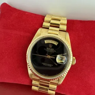 Rolex Day-Date 36 18238 (DAY-DATE  (UP TO 2000)) 36mm gold Black