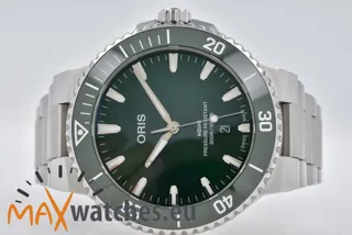 Oris Aquis 01 733 7789 4157-07 8 23 04PEB 43mm Stainless steel Green