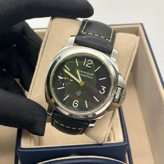 Panerai Luminor PAM01084 44mm Stainless steel Black