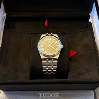 Tudor Royal M28500-0003 38mm Stainless steel Black