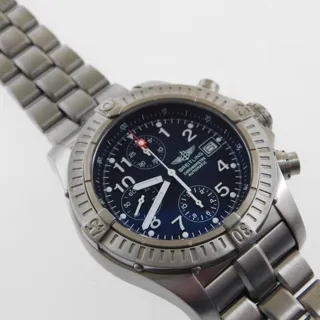 Breitling Avenger E13360 44mm Titanium Black