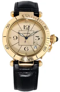 Cartier Pasha 1991 38mm Yellow gold Champagne